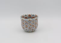 高橋宏彰　色絵磁器網目紋花尽くし杯