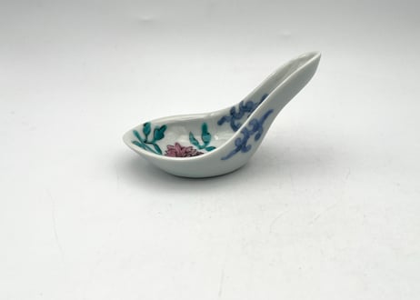 清水なお子　色絵磁器れんげ牡丹唐草