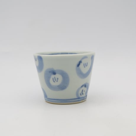 江戸中期　縦線雪輪文蕎麦猪口 江戸中期 縦線雪輪文蕎麦猪口 江戸中期染付竹図そば猪口