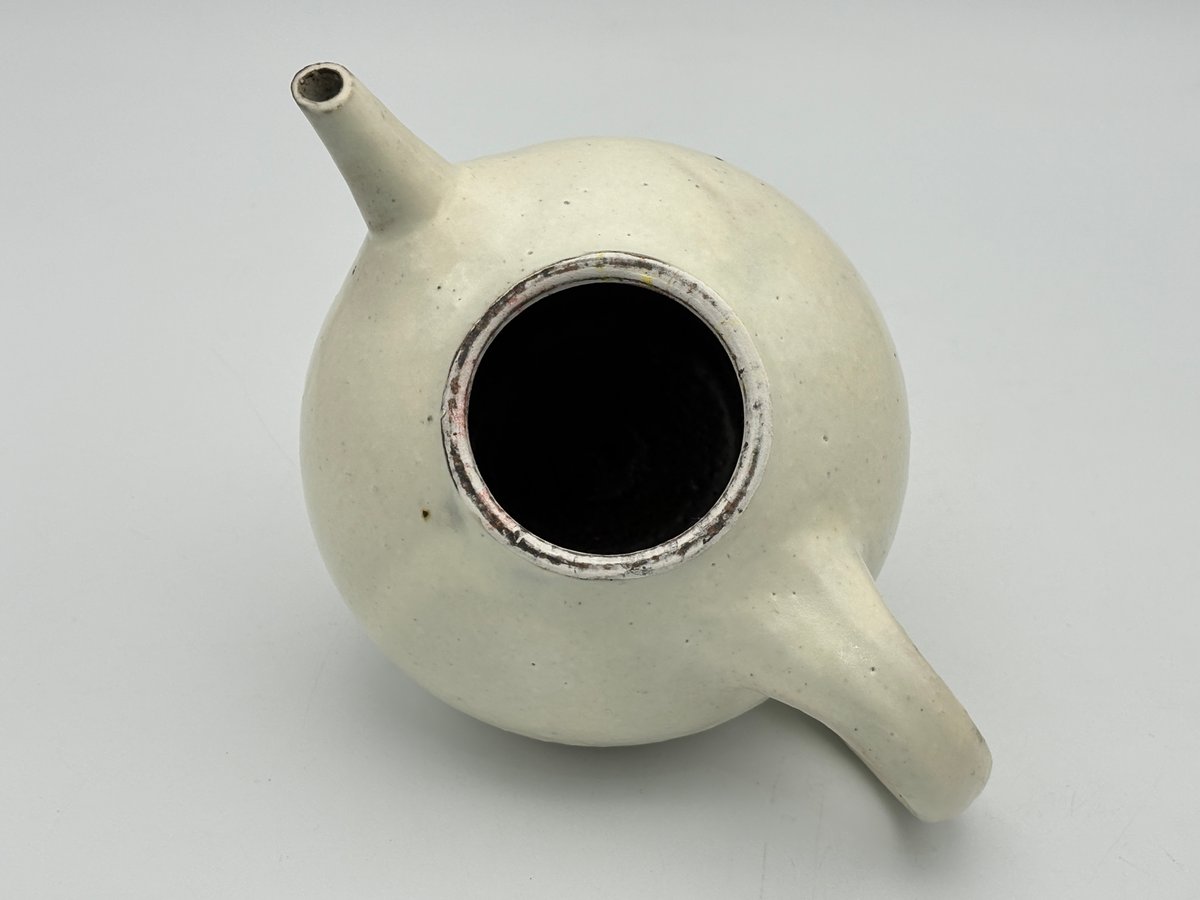 小山 乃文彦氏作品　粉引きポット 小山乃文彦 粉引のポット | 工藝舎 オンラインショップ