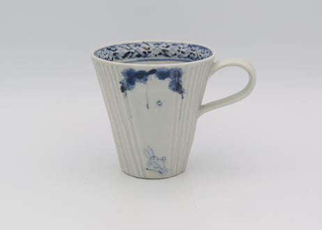 松尾貞一郎　染付け磁器凌ぎうさぎ紋マグ