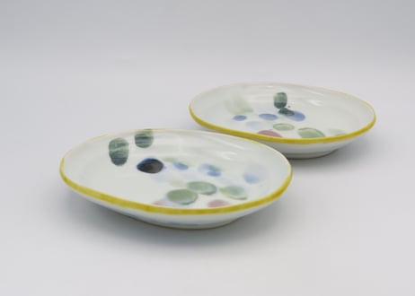 古川桜　色絵磁器点描楕円小皿2客セット