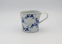 松尾貞一郎　染付磁器花紋マグ15