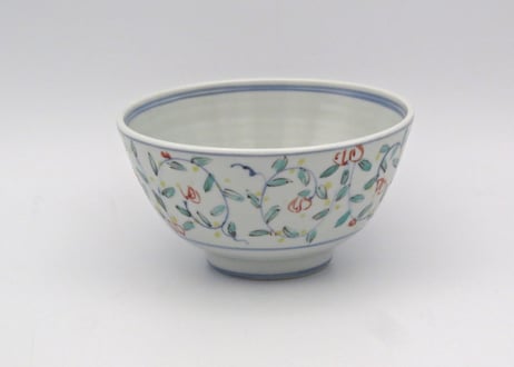 松尾貞一郎　色絵磁器花唐草飯碗