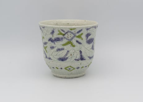 松尾三希子　色絵半磁器紫緑大振りマグC