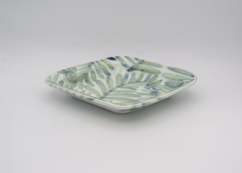 古川桜 シダ紋ひし形中皿 | 工藝舎 オンラインショップ