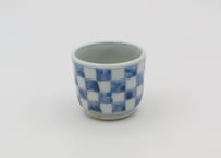 高橋宏彰　染付けぐい呑