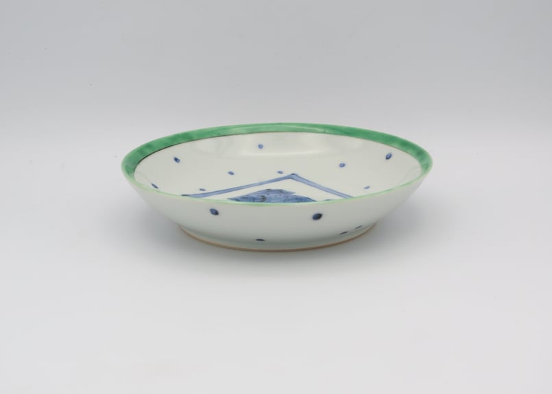 骨董　アンティーク　青磁色絵　紅葉文様　五寸皿　丸皿　竜田川　箱付き 骨董 アンティーク 青磁色絵 紅葉文様 五寸皿 丸皿 竜田川 箱
