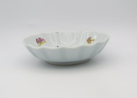 清水なお子　色絵磁器桃に蝶5寸皿