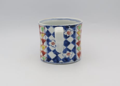 松尾貞一郎　色絵磁器マグN18