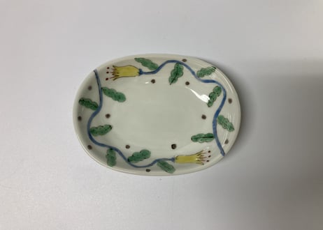 古川章蔵　色絵磁器ツル花楕円皿