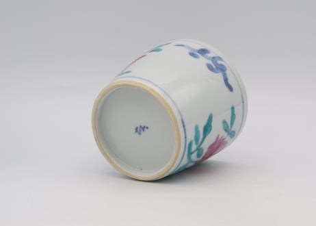 清水なお子　色絵磁器蕎麦ちょく 牡丹紋