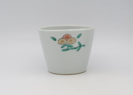 清水なお子　色絵磁器蕎麦ちょく 草花紋