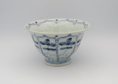 8丼鉢八方花紋