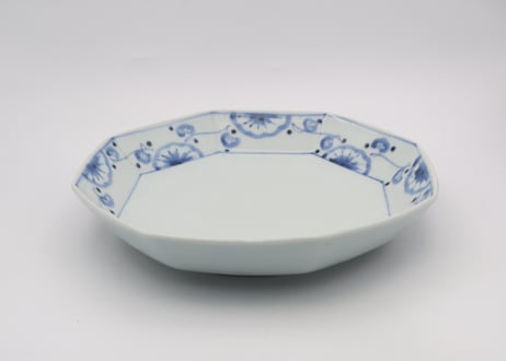 清水なお子　染付け磁器梅紋紋八角皿