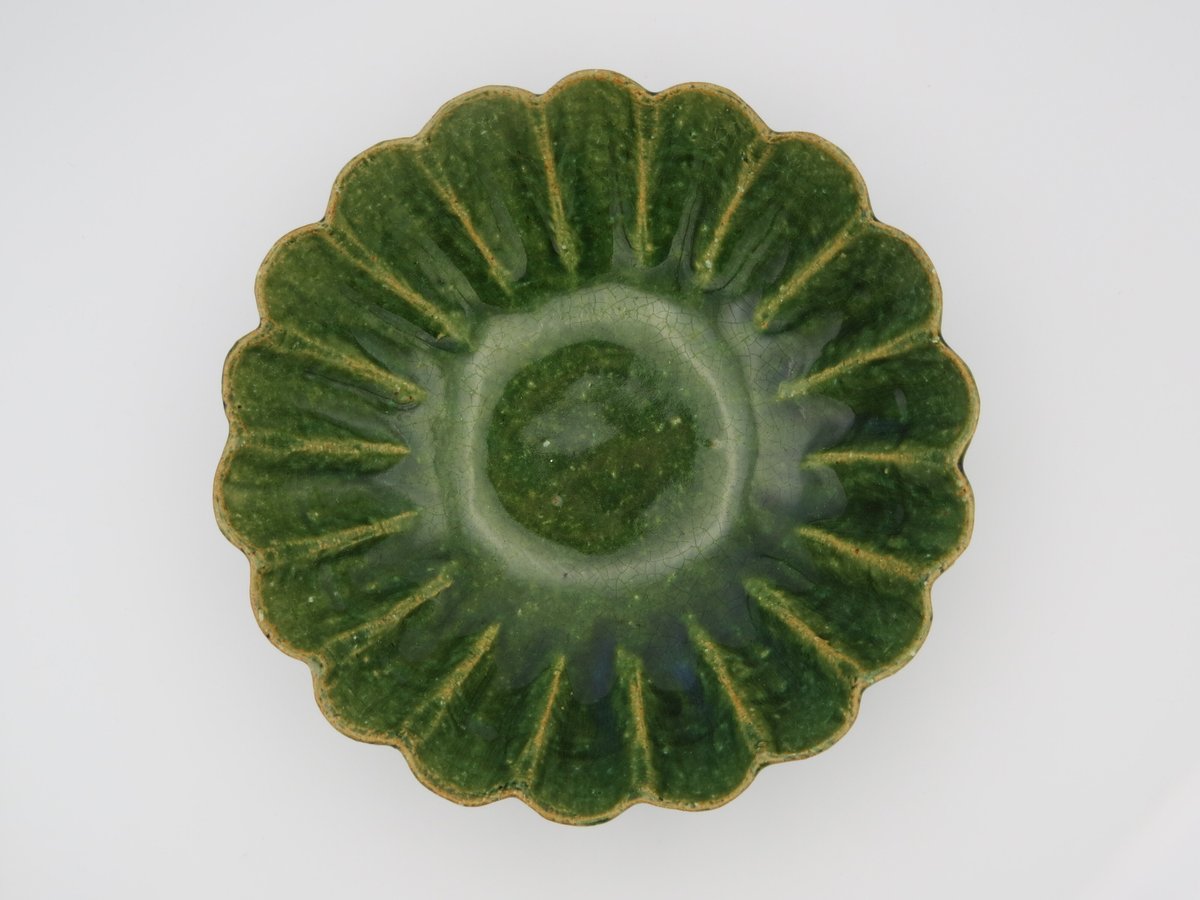 東直人 織部の輪花鉢 | 工藝舎 オンラインショップ