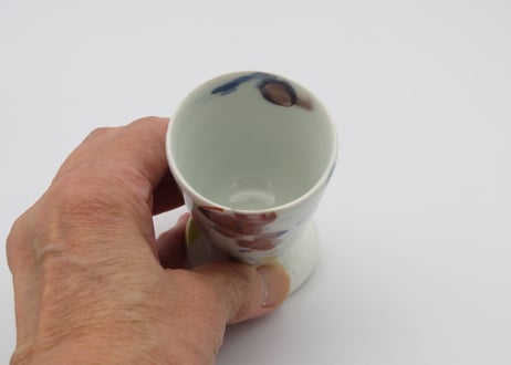 古川桜　色絵磁器ブドウ紋の足付き盃