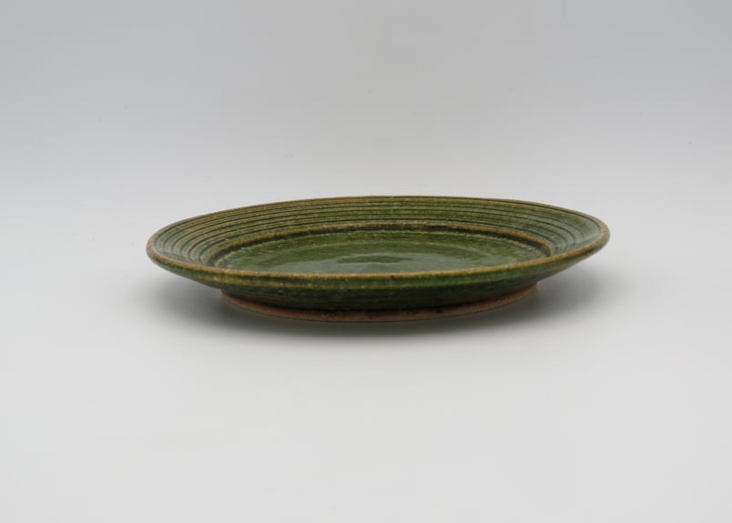 東直人 織部櫛目リム皿503 | 工藝舎 オンラインショップ