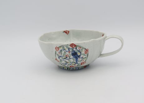 松尾貞一郎　色絵磁器五彩輪花花鳥のマグT-29