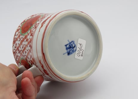松尾貞一郎　色絵磁器赤玉のマグ8