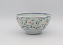 松尾貞一郎　色絵磁器花唐草飯碗