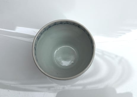 横田翔太郎　染付け半磁器フリーカップ小