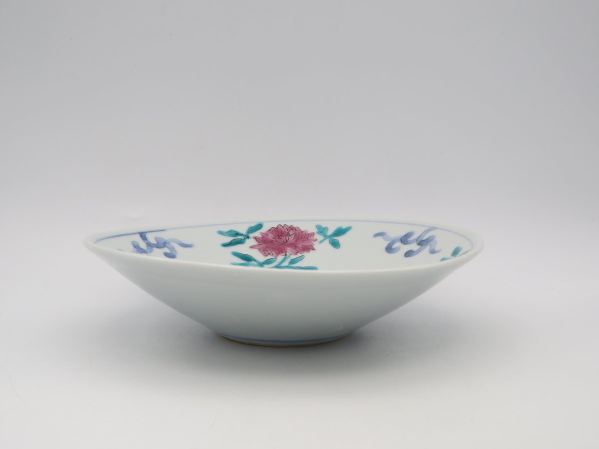 清水なお子 色絵磁器牡丹唐草6寸鉢 | Kogeisha mono オンラインショップ