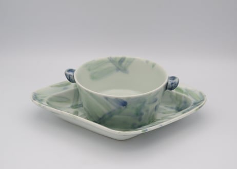 古川桜　色絵磁器シダ紋耳付き小鉢