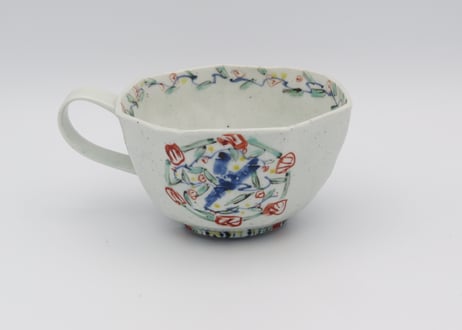 松尾貞一郎　色絵磁器五彩花鳥七角マグT-10