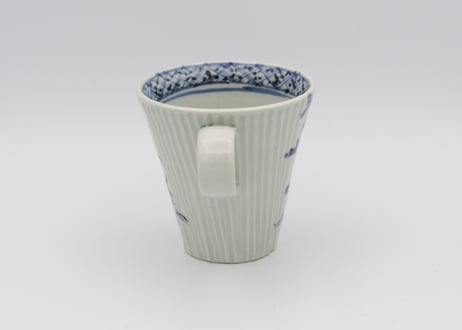 松尾貞一郎　染付け磁器凌ぎ芙蓉手マグ