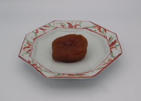 松尾貞一郎　赤絵磁器八角皿