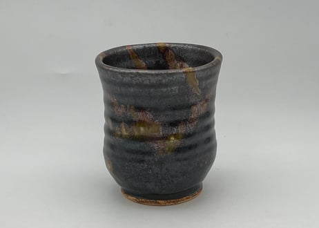 小山貴由 鉄釉マグA