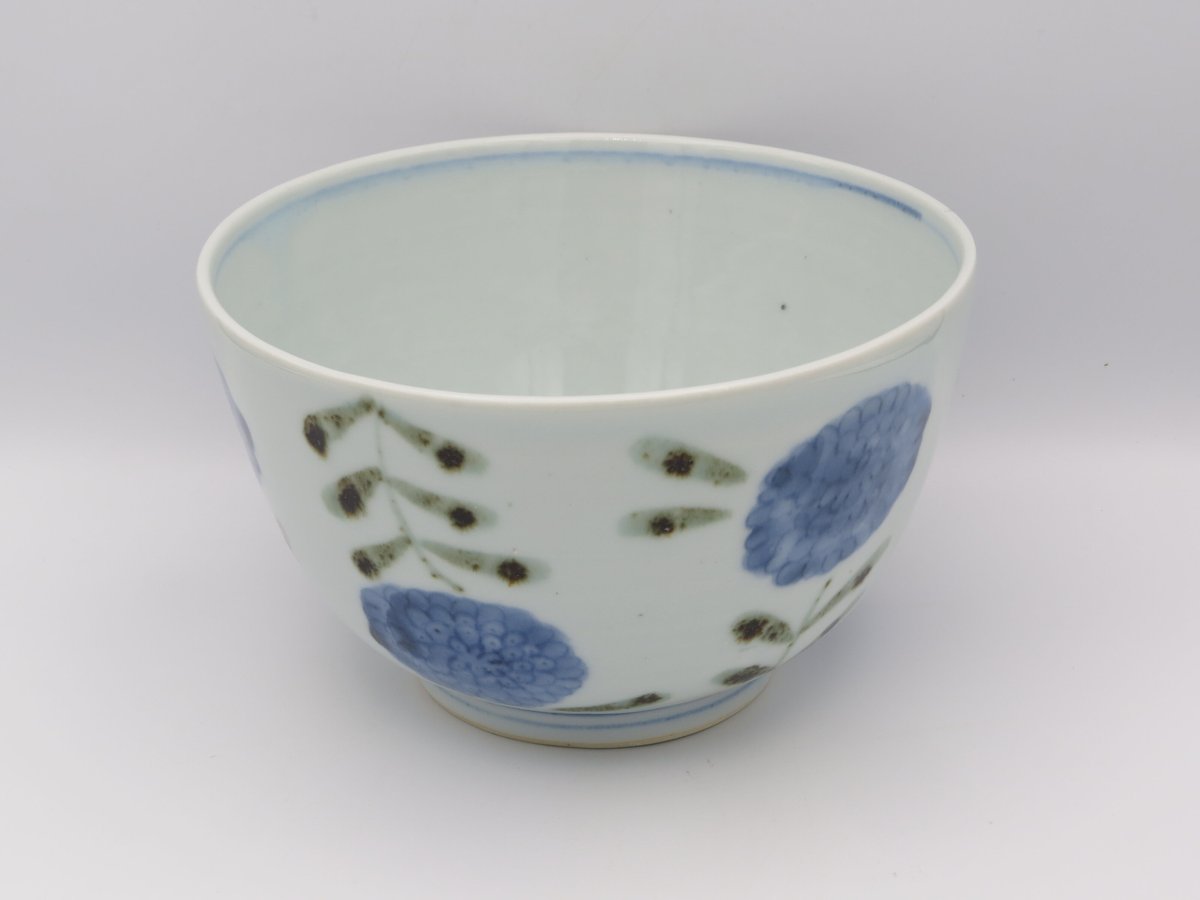 清水なお子 染付鉄絵磁器花唐草面鉢 | 工藝舎 オンラインショップ