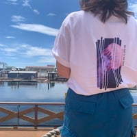 EW×momo/T-shirt