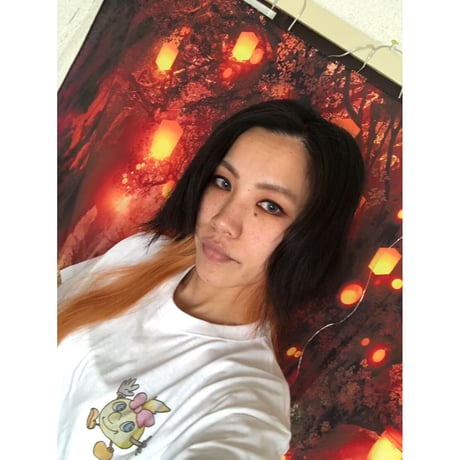 EW×なったん/T-shirt