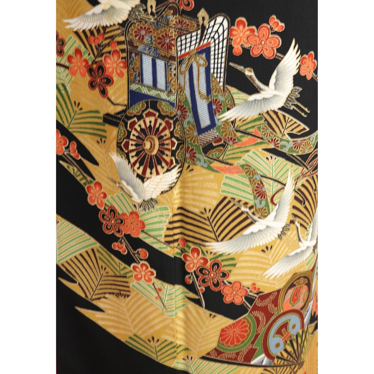 作家もの　色留袖　松ぼっくり　松葉　金閣寺 着物　104a d 作家もの 色留袖 松ぼっくり 松葉 金閣寺 着物 104a d - メルカリ