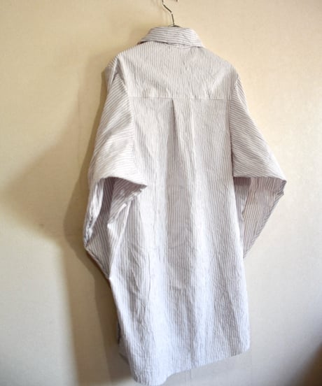 Wrinkled White Stripe Shirt