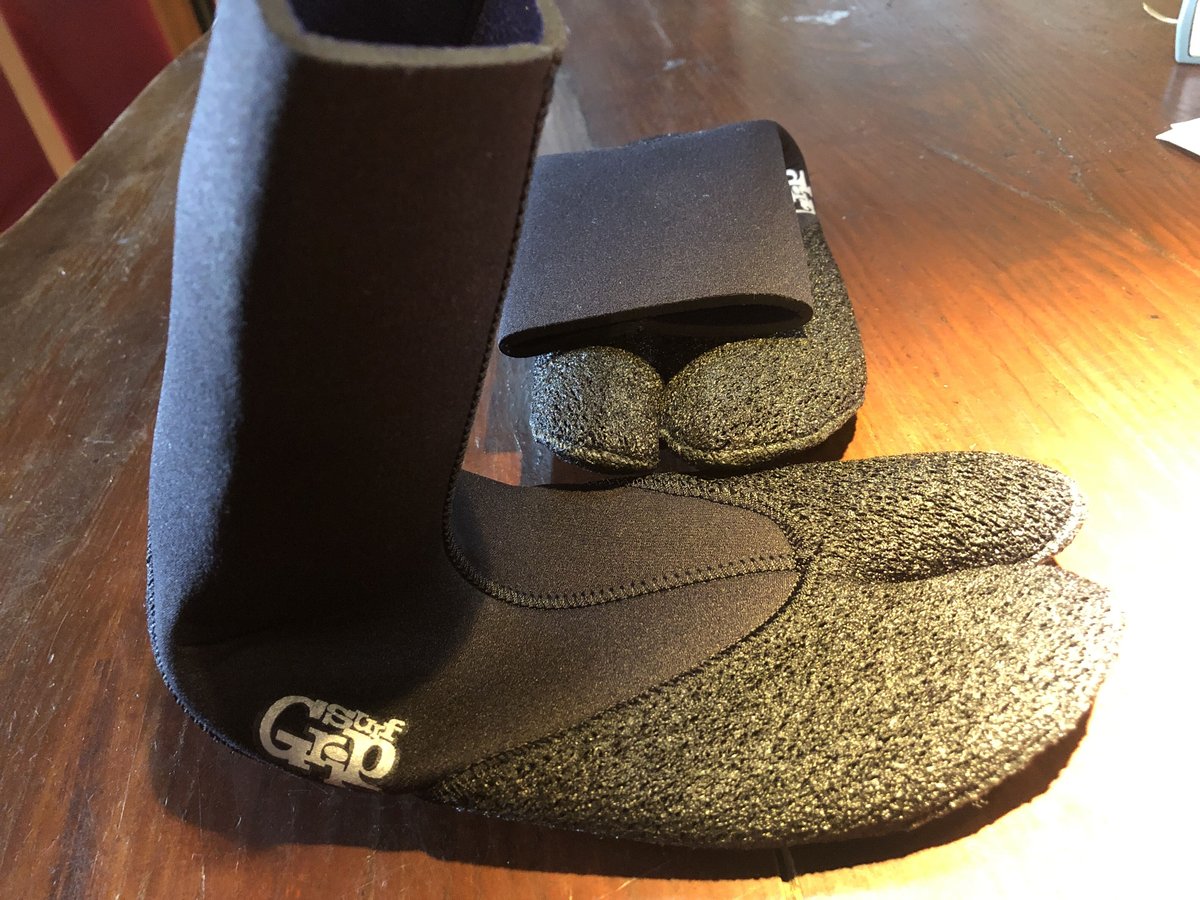 HOLLYサーフブーツ【XS】