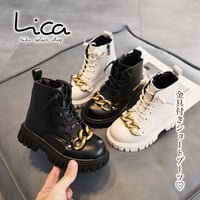 金具付きショートブーツ