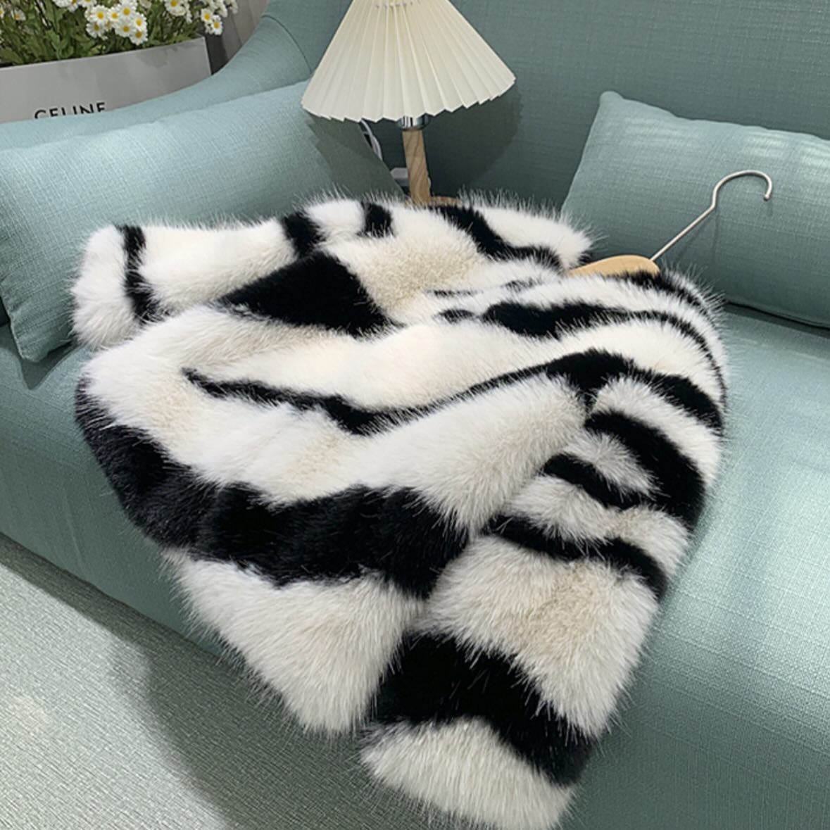 総丈81㎝ グラマミンク ゼブラ柄 ファーコート XL 毛並み◎なめし柔らか 楽天市場】ふかふか肉厚フォックスファー襟×ふわふわ柔らかな