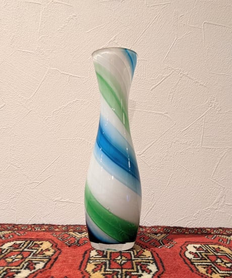 【79/365】21.05.24 Vintage Vase