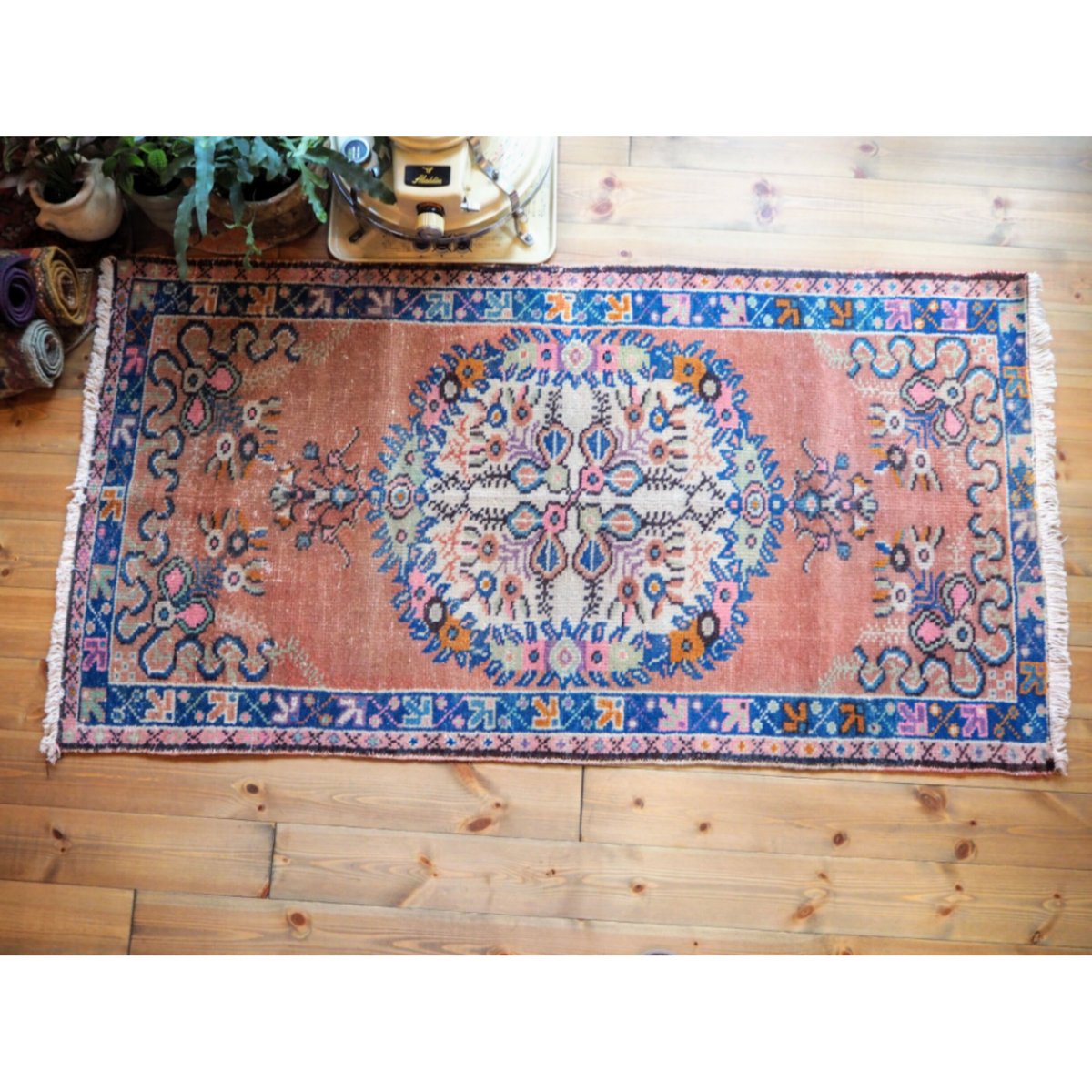 ヴィンテージ Guneyラグ ST037】Guney Vintage Rug | intune vintage's STORE