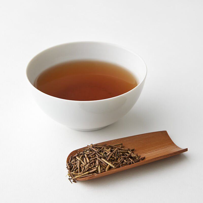 ほうじ茶 コカ・コーラ 綾鷹 黒豆ほうじ茶 650ml 1箱（24本入） - アスクル
