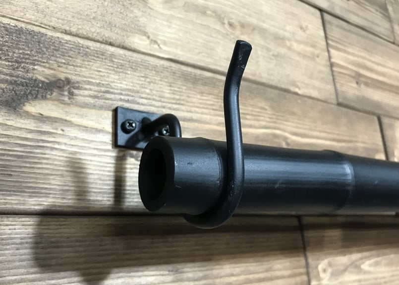 のれん　パーテーション　金具付き　アイアンバー アイアン 暖簾掛け アイアンフック 壁付 金物 2個セット | CRAFT COLLECT