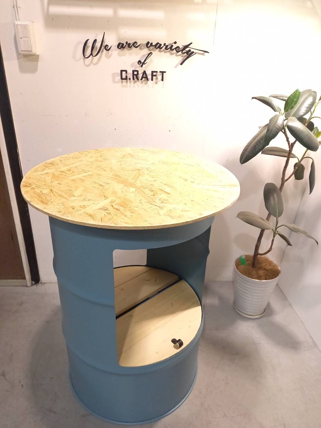 ドラム缶 リメイク テーブル アメリカン インダストリアル 机 | CRAFT ドラム缶 リメイク テーブル アメリカン インダストリアル 机 | CRAFT