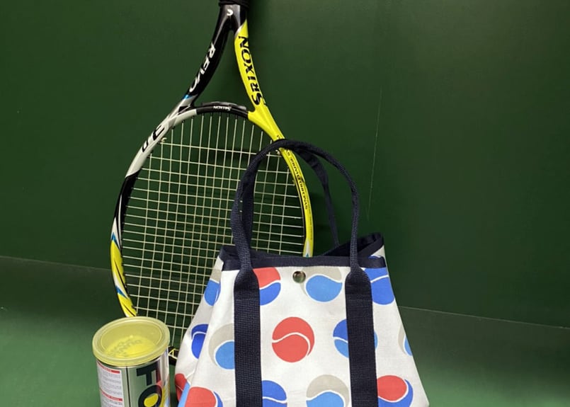 テニス柄トートバック 赤青ボール柄 Sサイズ | CentreCourt
