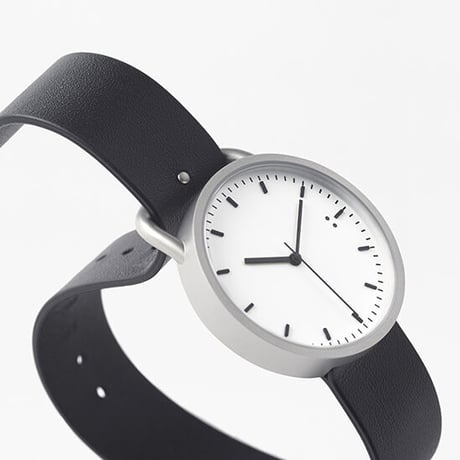 buckle / wrist watch