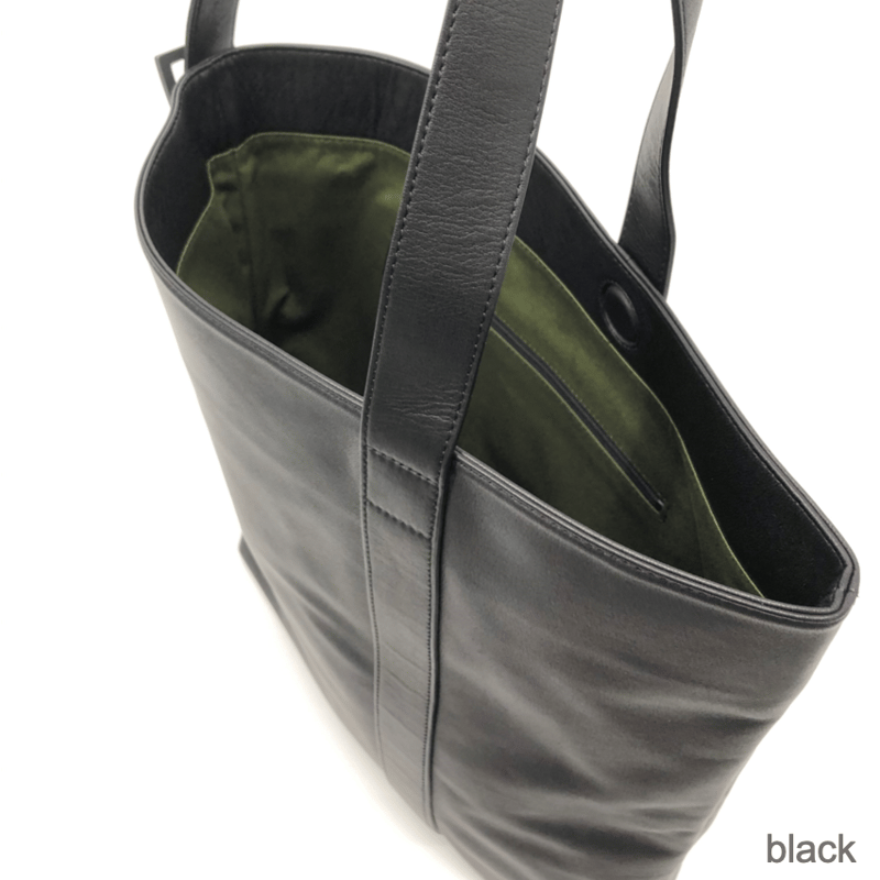 split-tote leather | nendo house