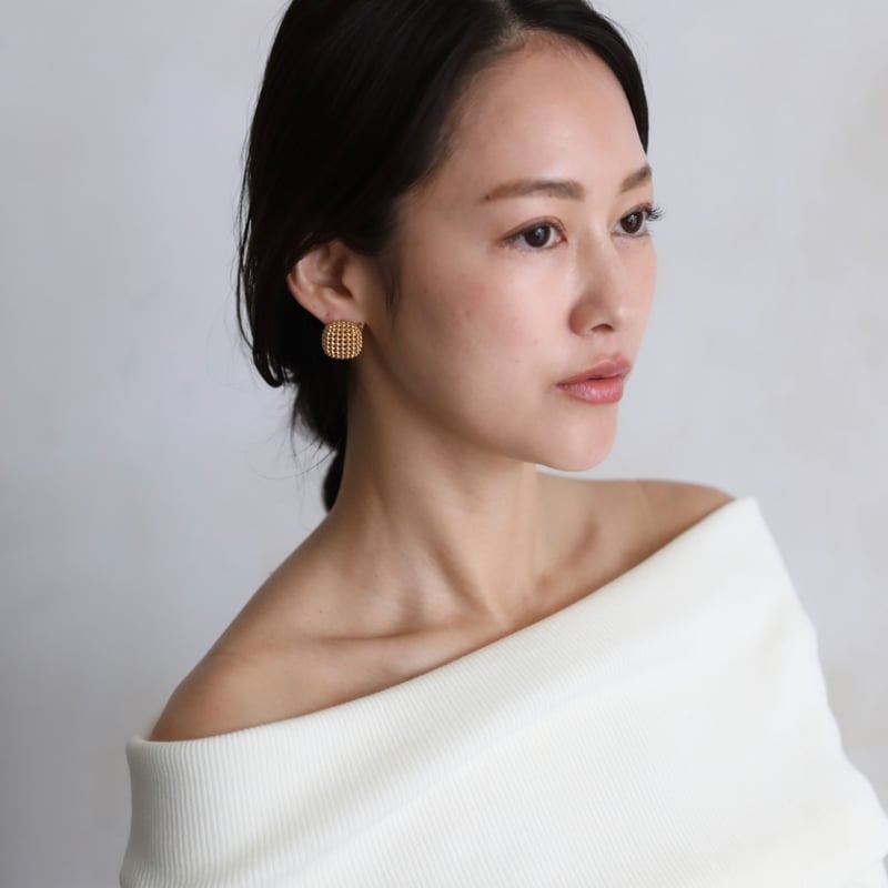 dot square pierce | decollte_accessory