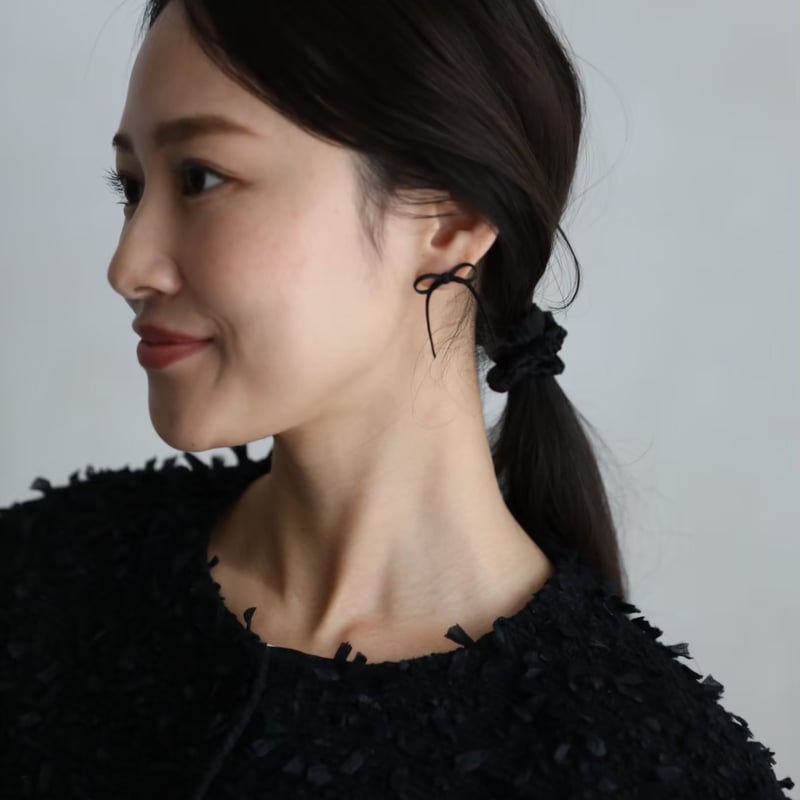 noir ribbon pierce series | DECOLLTE ACCESSORY